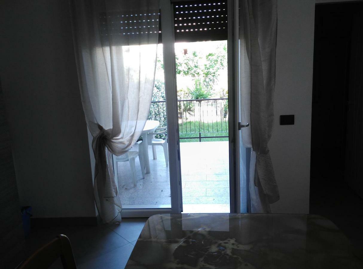 Affittacamere Di Paola Lugagnano Exterior photo